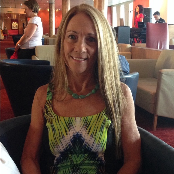 Meet your Posher, Diana - Picture 2 of 2